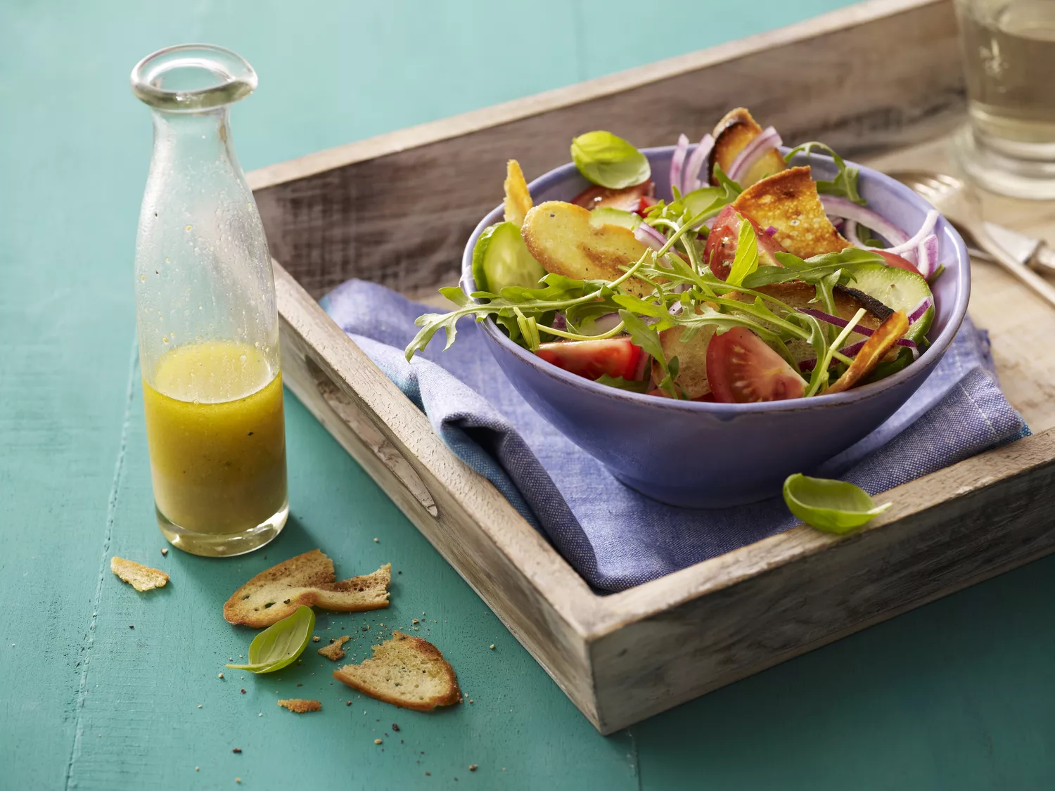 The 6 Healthiest Salad Dressings You Can Find at the Supermarket, According to Registered Dietitians